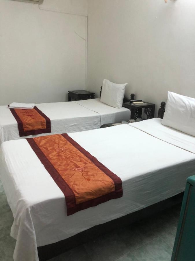 Cheering House Hostel Hanoi Buitenkant foto